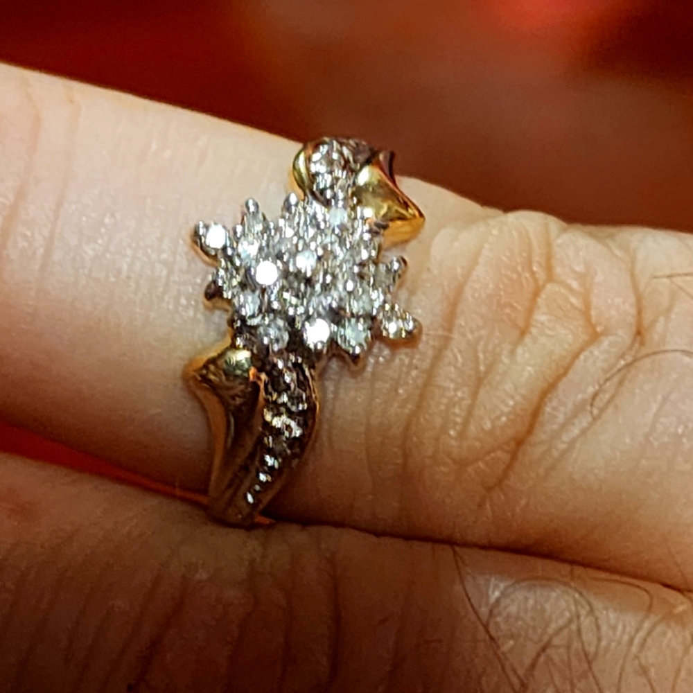 10k yellow gold Italian diamond cluster ring.  Size 7